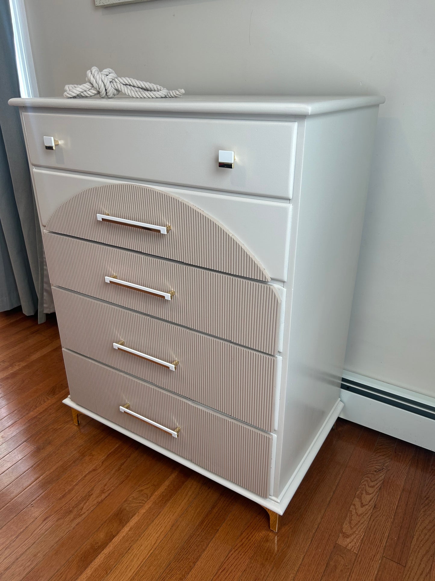 Aged Beige Bedroom Chest 5 Drawer Dresser, Updated Hardware and Fun Appealing liner